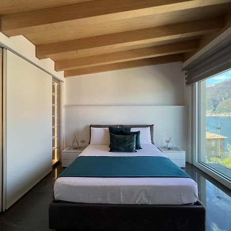 Luxury Lakefront Penthouse Lezzeno Luaran gambar